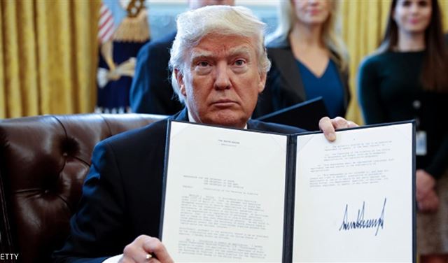 ترامب في مواجهة القضاء .. وبوادر أزمة ترامب في مواجهة القضاء .. وبوادر أزمة