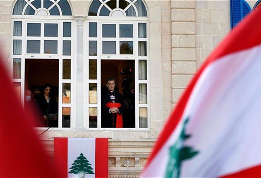 بكركي على خط التأليف… لقاء بين عون والحريري؟