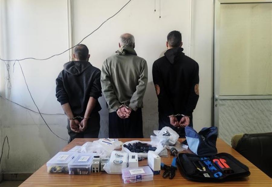 قوى الأمن توقف عصابة سرقة سيارات  في مناطق جبل لبنان