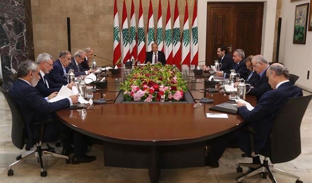 "اللقاء التشاوري" في بعبدا.. بدأ