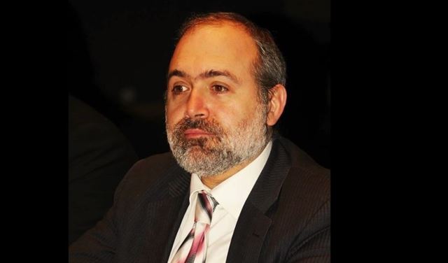 الفرد رياشي: نعم للفراغ.. نعم لانهاء النظام الفرد رياشي: نعم للفراغ.. نعم لانهاء النظام