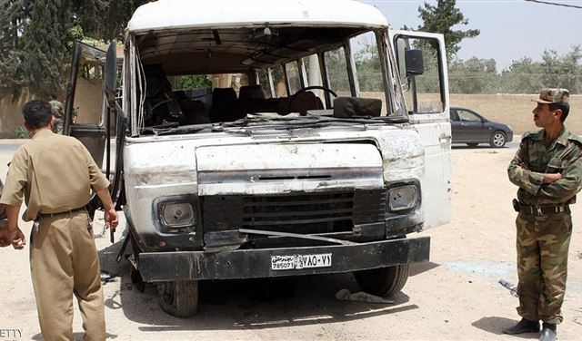 تفجير يستهدف "حاجزا" على طريق مطار دمشق تفجير يستهدف "حاجزا" على طريق مطار دمشق