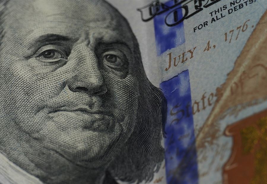 وداعاً لـ دولار الـ 1500... ما مصير تسديد القروض في شباط؟ 