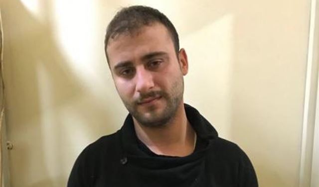 بالصورة.. انتحل صفة حزبية واقدم على عمليات سلب بقوة السلاح