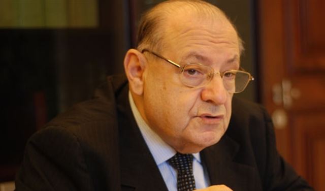 ابي نصر: من المنتظر ان يعود الحريري غداً