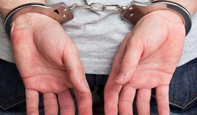 توقيف تاجر مخدرات في الميناء