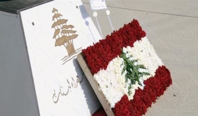 المعلومات تؤدي التحية للجيش المعلومات تؤدي التحية للجيش