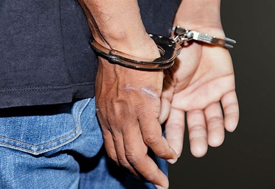 يروّج المخدّرات في مزرعة يشوع والمناطق المجاورة