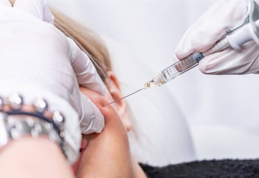 صالونات التجميل من جديد... أمن الدّولة تتحرّك