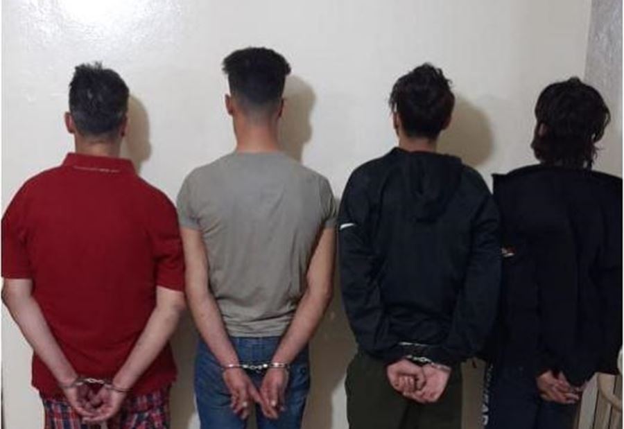 القبض على عصابة سلبت طبيبًا أمام زوجته وأولاده 