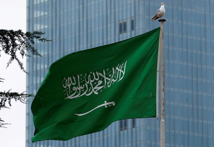 "آن الأوان"... أوّل تعليق سعودي على سقوط النظام السوري!