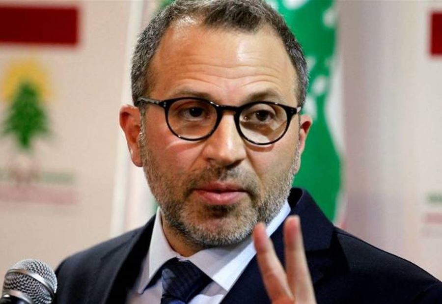 أدرعي يطلب وباسيل يرفض!