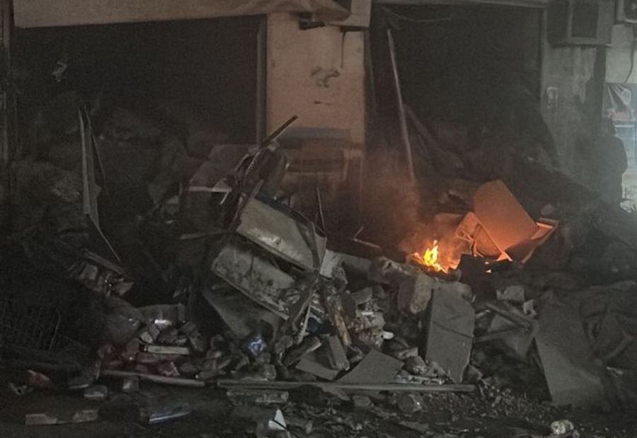 إذاعة الجيش الإسرائيلي: غارة زقاق البلاط استهدفت غرفة عمليات لحزب الله!