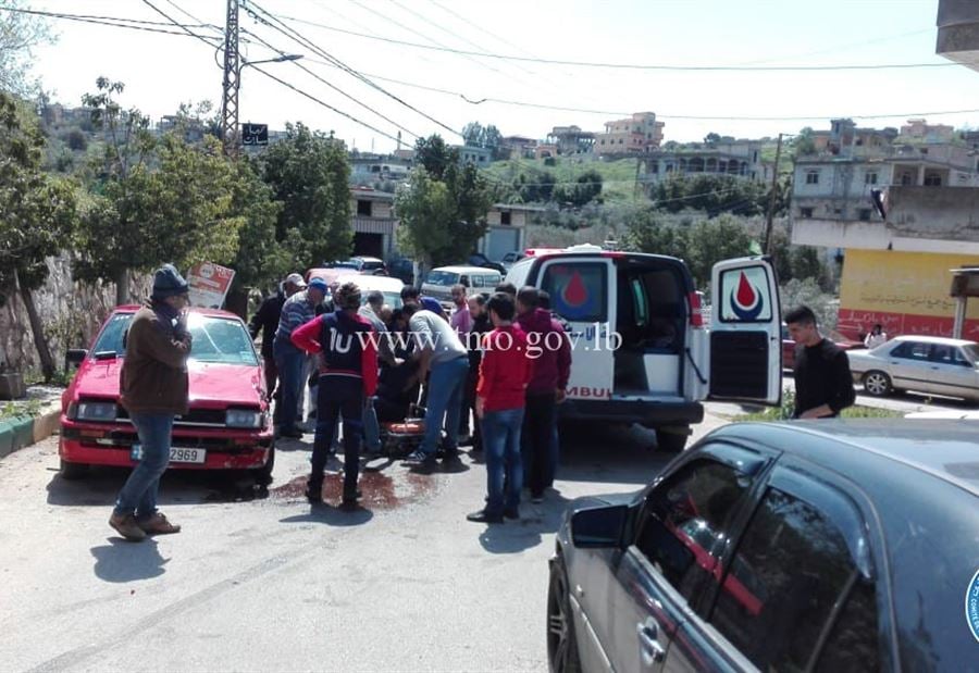 بالصورة: جريح بانزلاق مركبة على طريق مجدل سلم