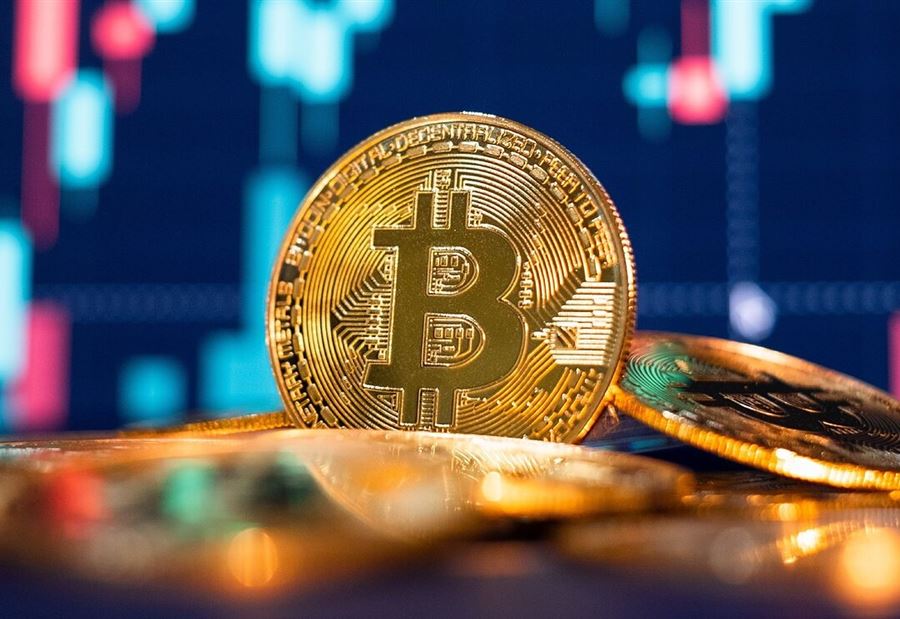 عملة "البيتكوين" تهوي!