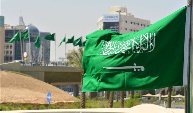 "قلّة الخبرة السعودية"