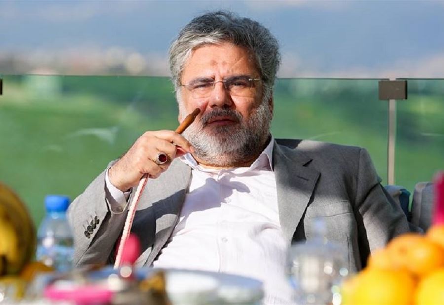 تجميد نشاط نائب وتوقيع وزير على الاستقالة خرق للدستور! تجميد نشاط نائب وتوقيع وزير على الاستقالة خرق للدستور!