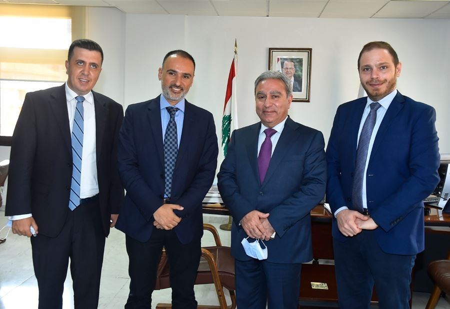 وزير السياحة يدعم  "ايدال"