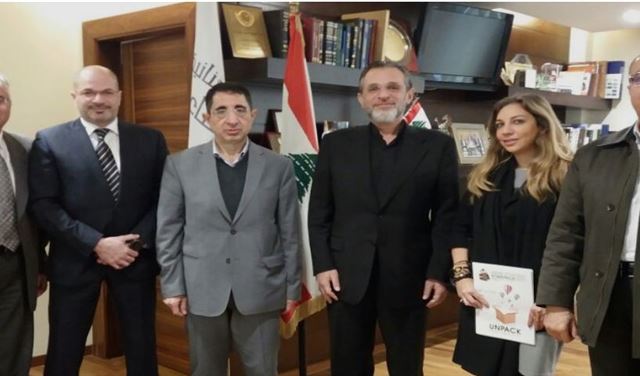 الحاج حسن يُحذر من الاغراق الاجنبي أنانبيب الحديد 