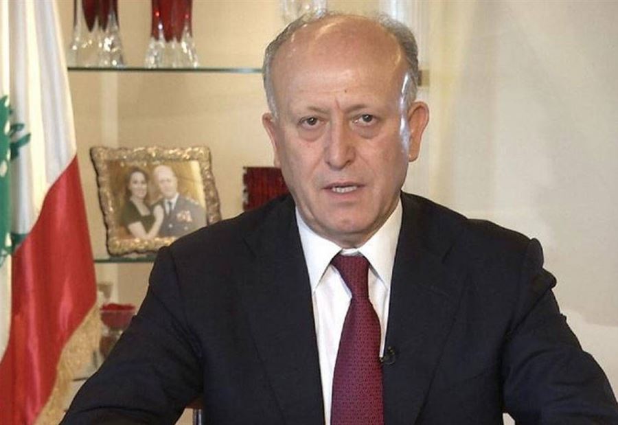 هجوم حاد من ريفي على العهد 