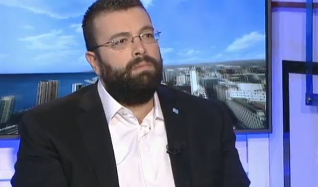 بالفيديو: أحمد الحريري يردّ على قاطعي الأيدي في صيدا