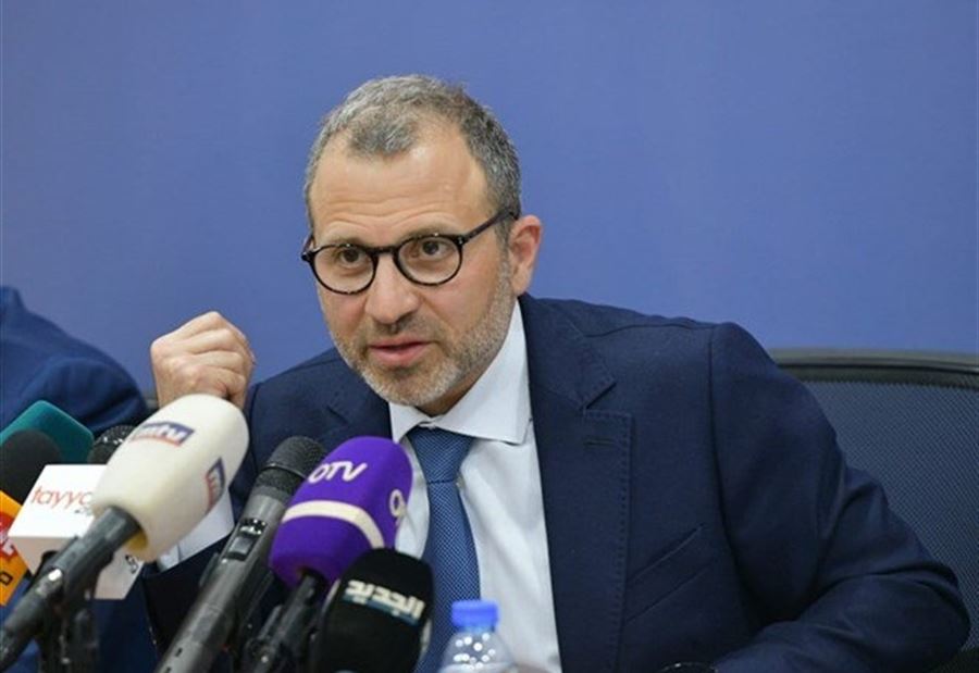 ماذا بين سطور تناقضات باسيل؟