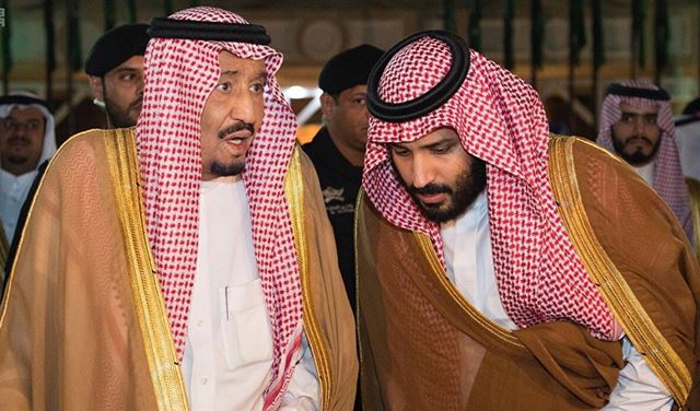 رد سعودي على مزاعم احتجاز والدة محمد بن سلمان