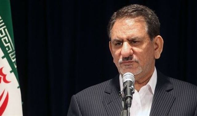 طهران تقر بتأثير عقوبات واشنطن على اقتصادها