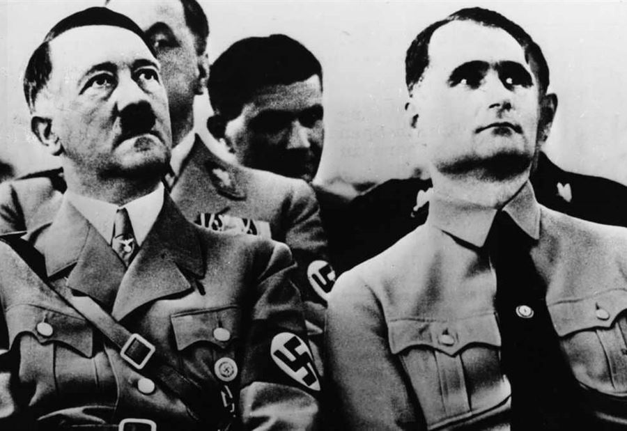 بعد 30 عاما.. "الحمض النووي" يفك لغز صديق هتلر المقرب