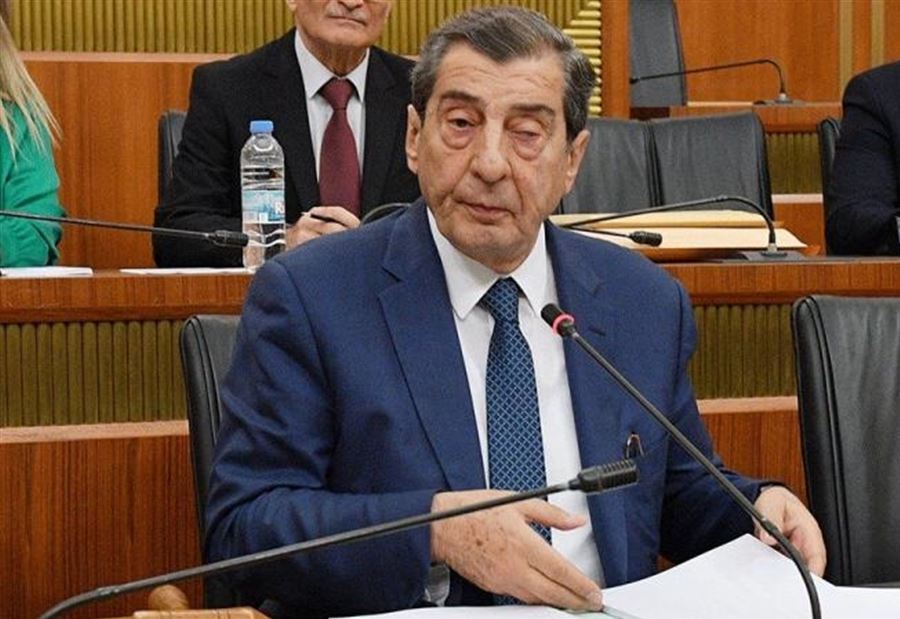 الفرزلي قُبيل الإستشارات: على الناس أن تفرح