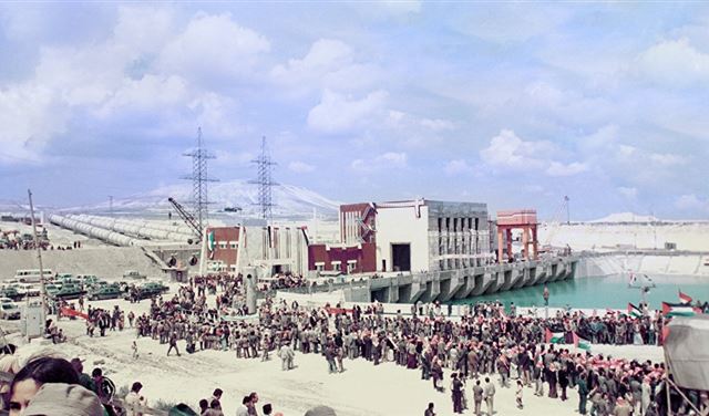 سد الفرات.. السلاح الأخير لتنظيم "داعش" سد الفرات.. السلاح الأخير لتنظيم "داعش"