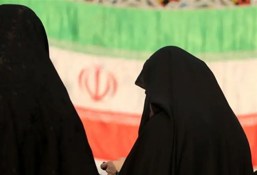 إيران تستخدم التكنولوجيا لـ"مراقبة ومعاقبة" النساء