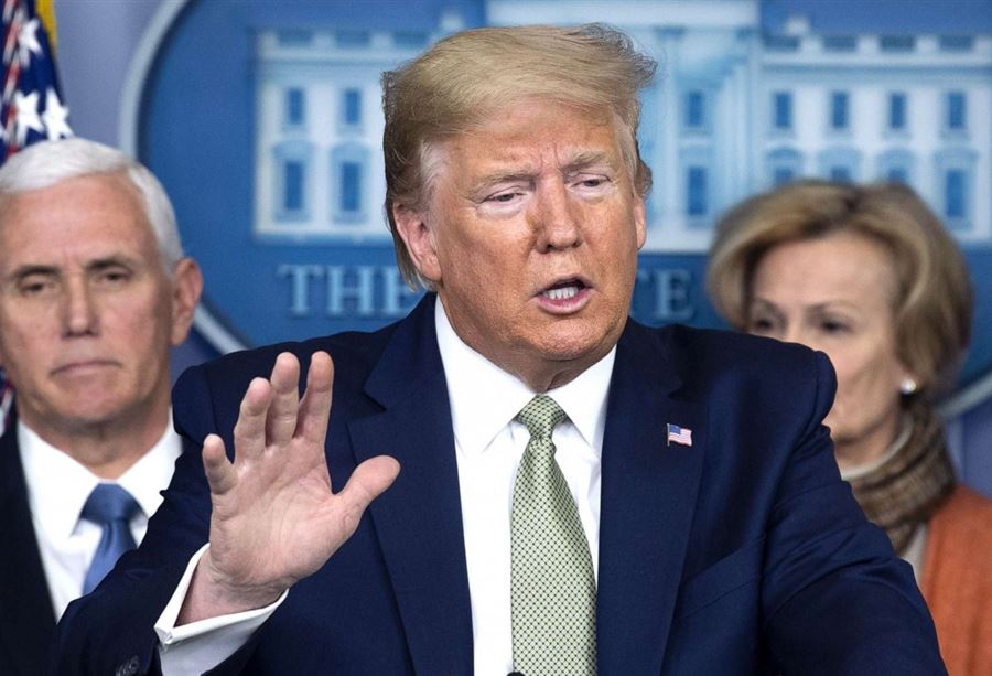 ترمب يُتابع إحتجاجات بيروت عن كثب