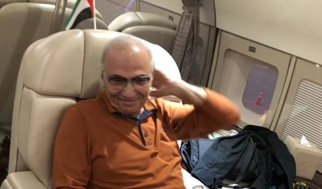 مصر تحتجز شفيق في مطار عسكري بعد ترحيله من الإمارات
