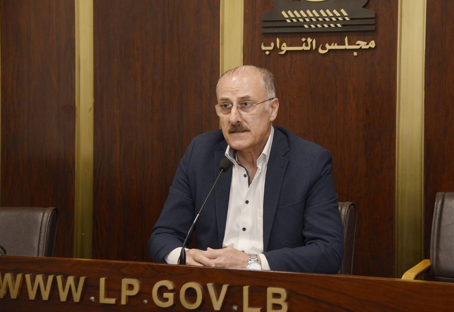 عبد الله يطالب بتطبيق قانون يُحوّل "الأزمات الى إنجازات"