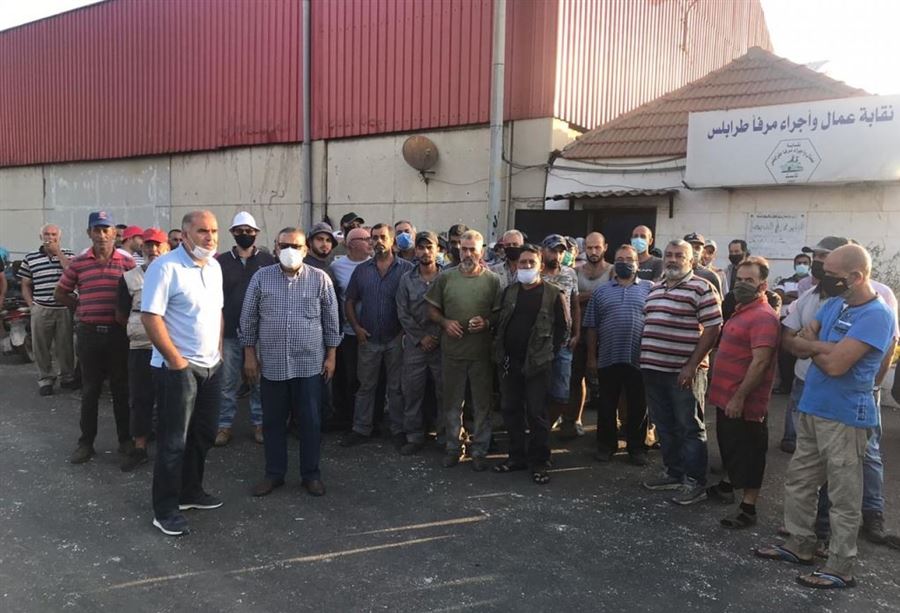 وقفةٌ تضامنية في طرابلس مع شهداء الجيش وقفةٌ تضامنية في طرابلس مع شهداء الجيش