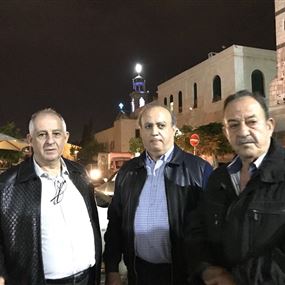 بالصورة: وهاب يجول في دمشق يرافقه بهيج أبو حمزة