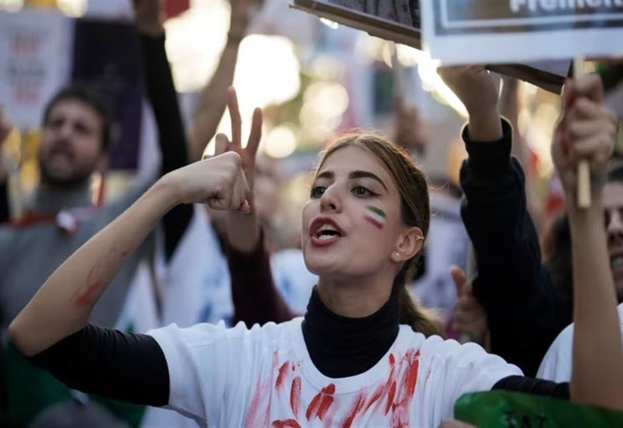 وقع ضحيتها 15 قاصرًا... فضيحة جنسية تهزّ إيران!