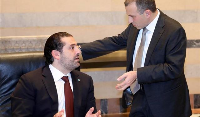 الحريري وباسيل "يحسمانها".. وجعجع يتريّث