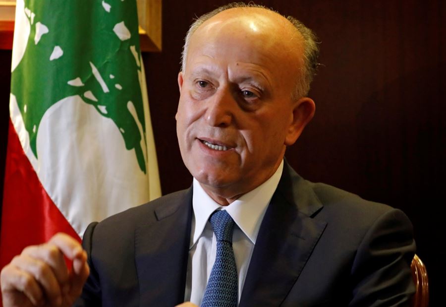 ريفي: الفراغ أرحم 