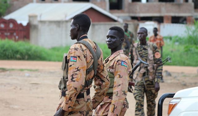 مقتل 56 متمردا بمعارك في جنوب السودان مقتل 56 متمردا بمعارك في جنوب السودان