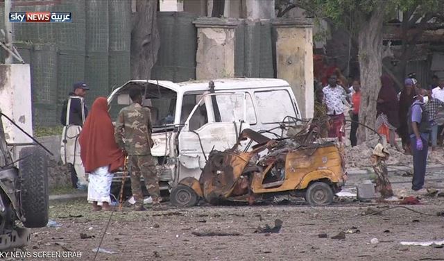 قتلى في انفجار سيارة مفخخة في الصومال قتلى في انفجار سيارة مفخخة في الصومال