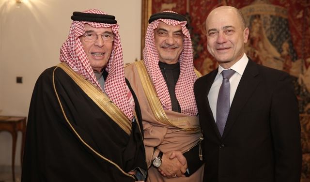 عيسى: الحريري أسس مدرسة في التضحية في سبيل لبنان