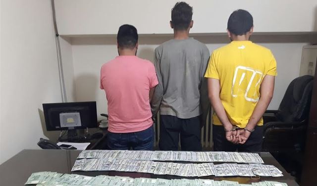 سرق مع آخرين أموال الشركة التي يعمل بها.. فوقعوا في قبضة قوى الامن 