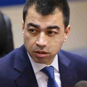 رد قويّ من أبي خليل على من خانته ترجمته