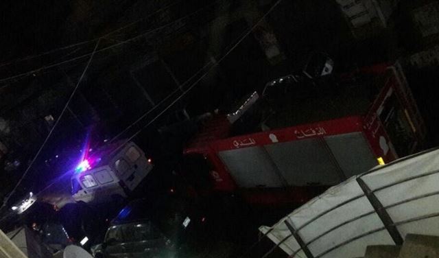 بالصور.. إنقاذ مواطن من بين النيران في الضاحية!