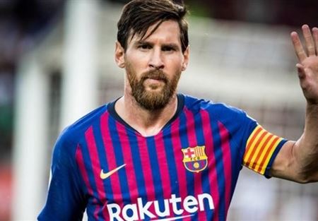 كيف علق برشلونة على استبعاد ميسي؟