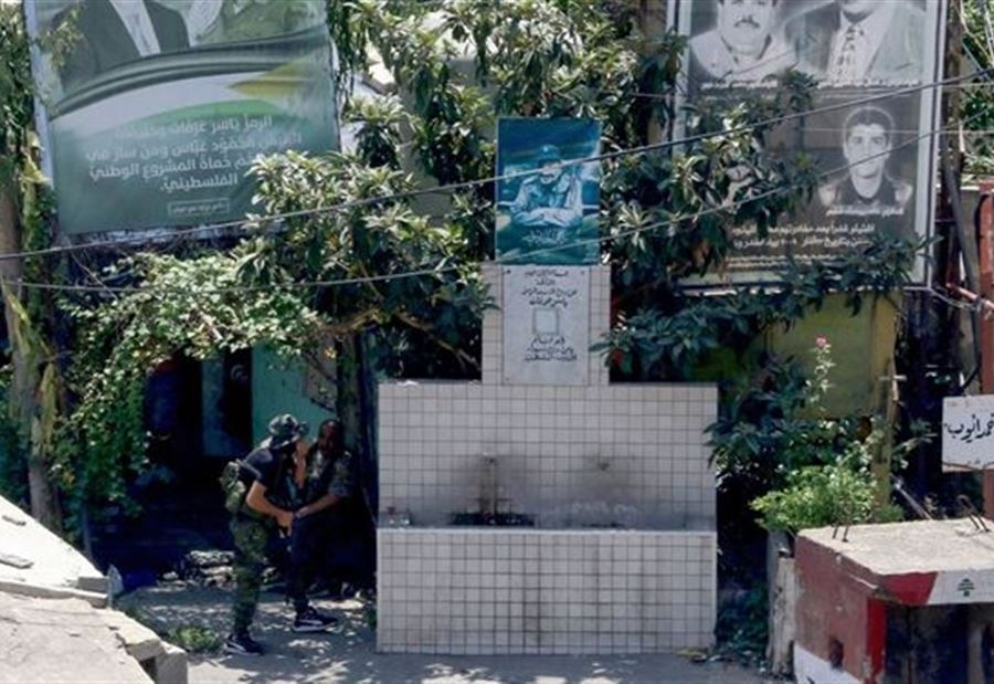 "إجلاء عائلات من عين الحلوة الى سبلين"!