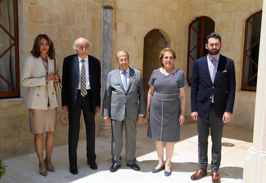 غداء بيت الدين 