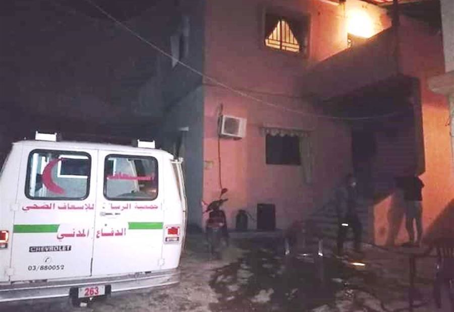 بالصورة: إخماد حريق شب في منزل في حاروف
